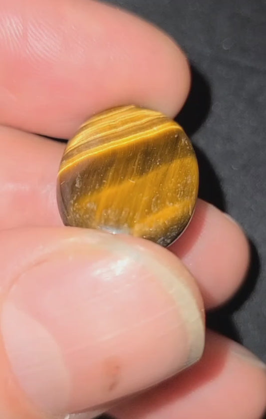 Top Grade Tigers Eye Cabochon